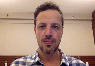 Robson Cruz